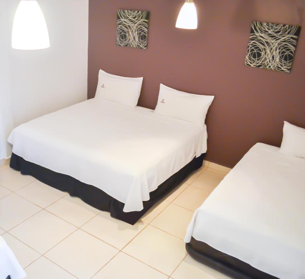 Hotel Paraiso Inn Tehuacan Exterior photo